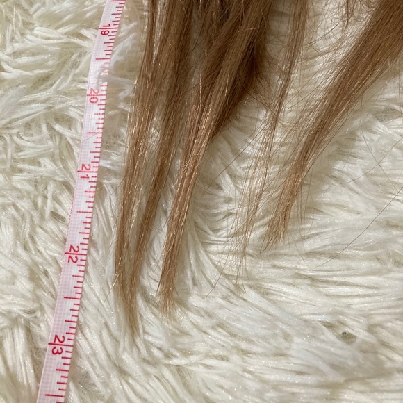 Ombré clip in hair extensions main image 6